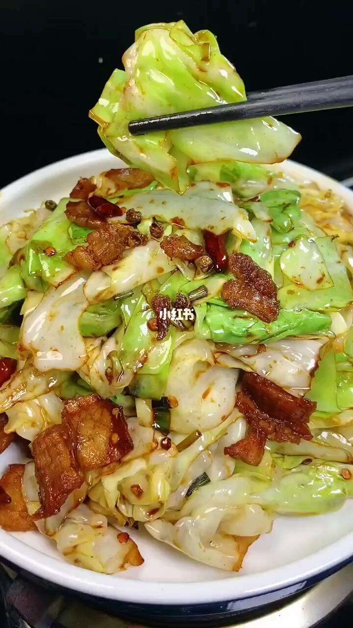包菜回锅肉的做法